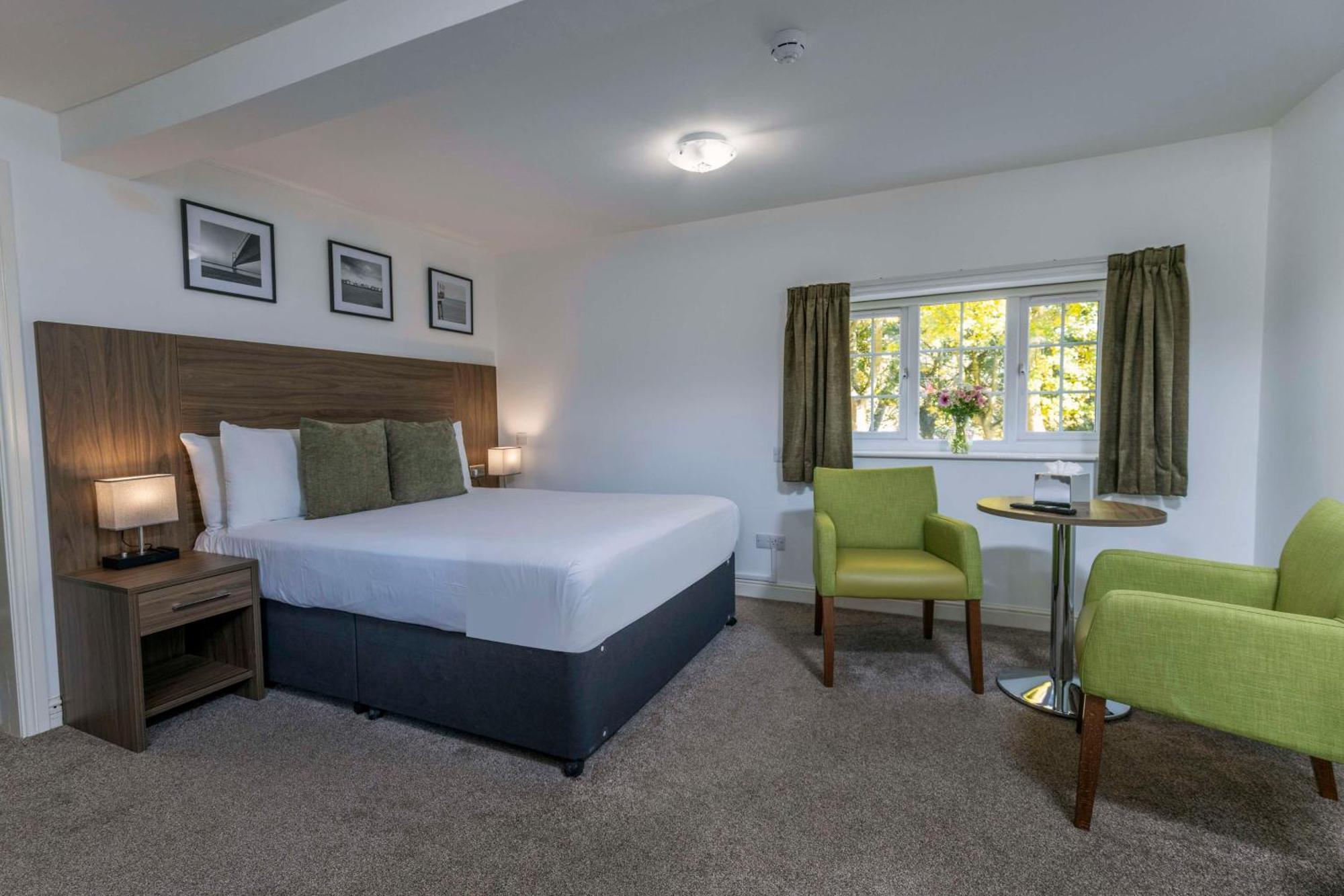 Best Western Plus Kenwick Park Hotel Лаут Екстериор снимка
