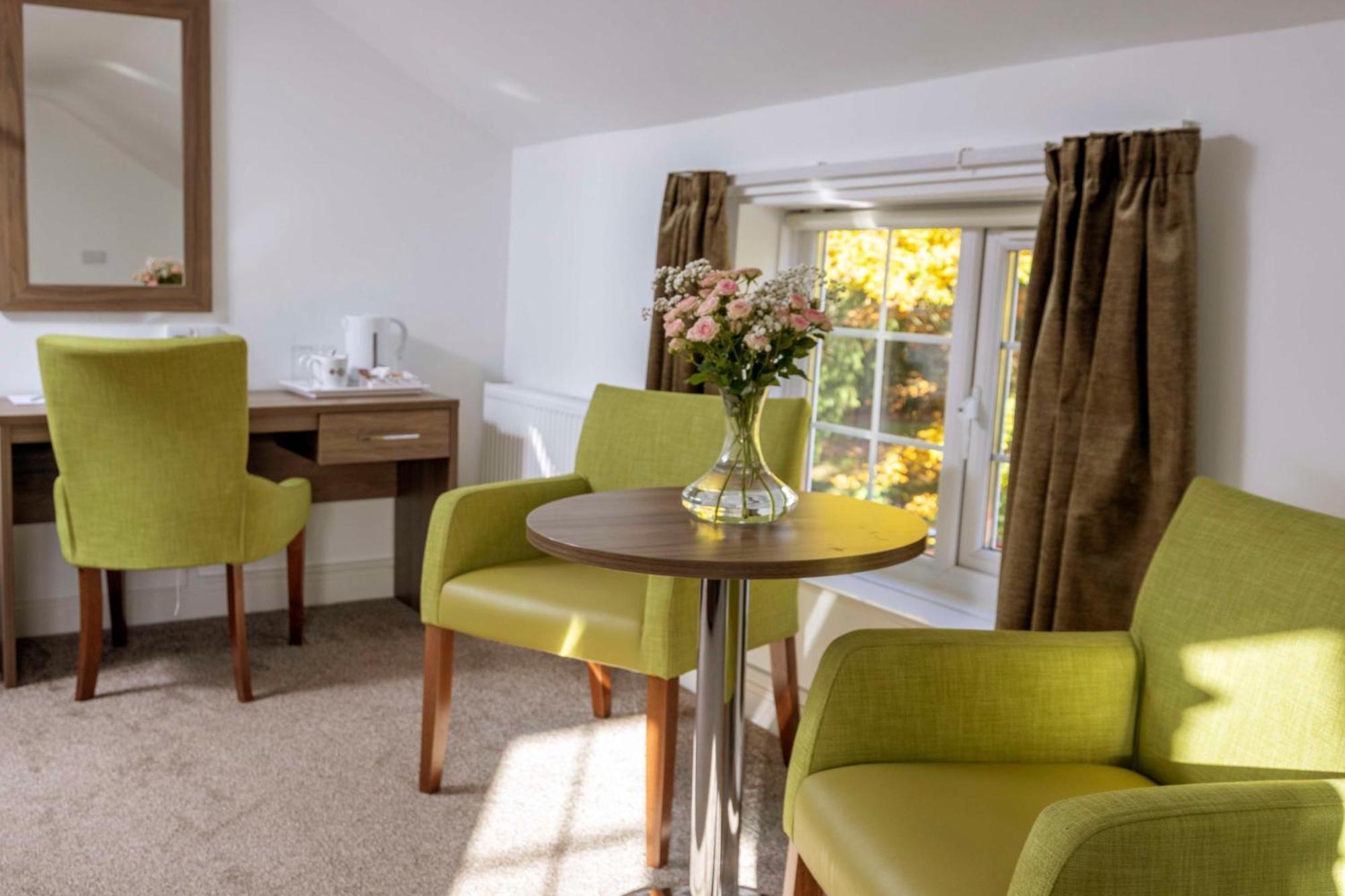 Best Western Plus Kenwick Park Hotel Лаут Екстериор снимка