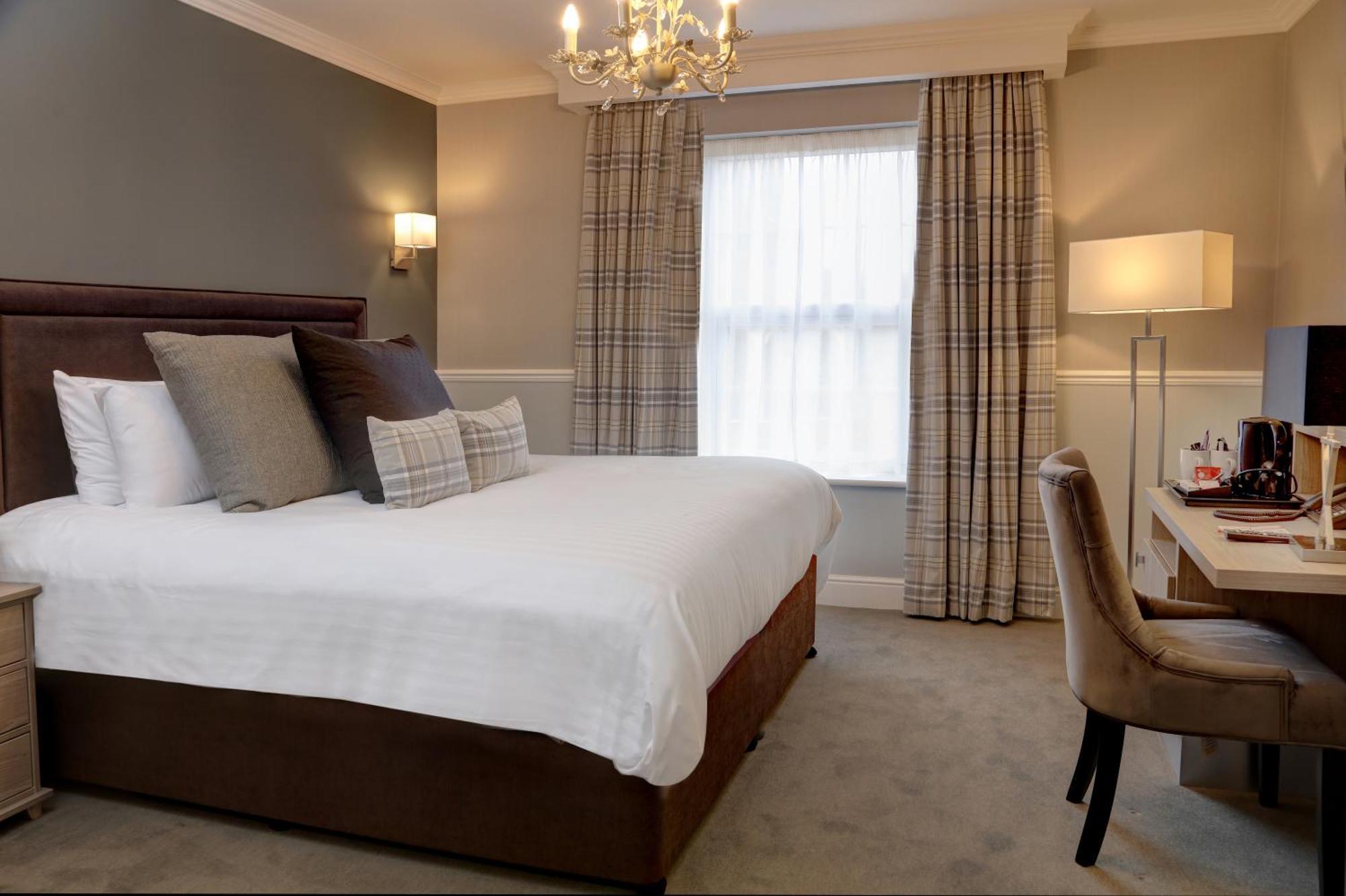 Best Western Plus Kenwick Park Hotel Лаут Екстериор снимка
